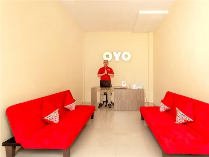 OYO 588 Richmond Guest House Cirebon Exterior foto